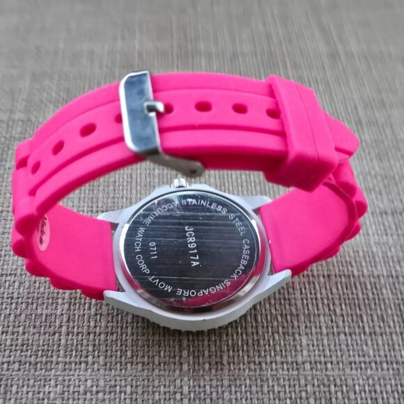 Multi Color Crystals Accent Bezel Wristwatch Pink Rubber Strap Analog Watch - Picture 4 of 11